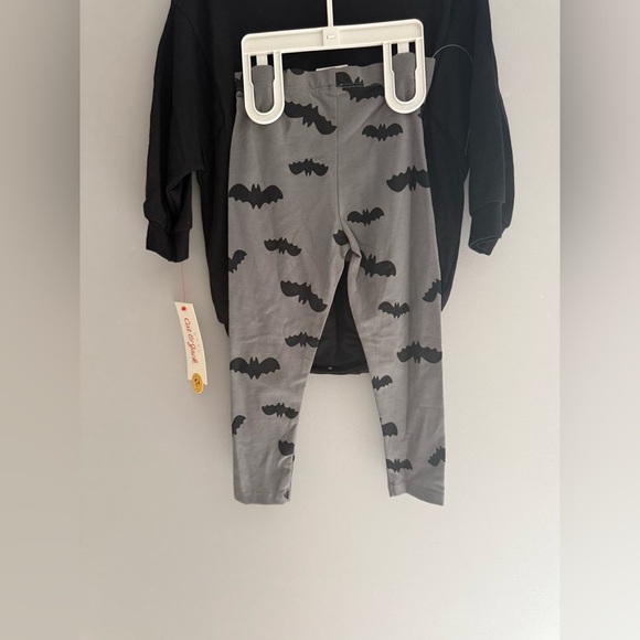 Cat & Jack Baby Halloween Bat Matching Set SZ 18M Long Sleeve Jogger New Fall - Picture 6 of 7